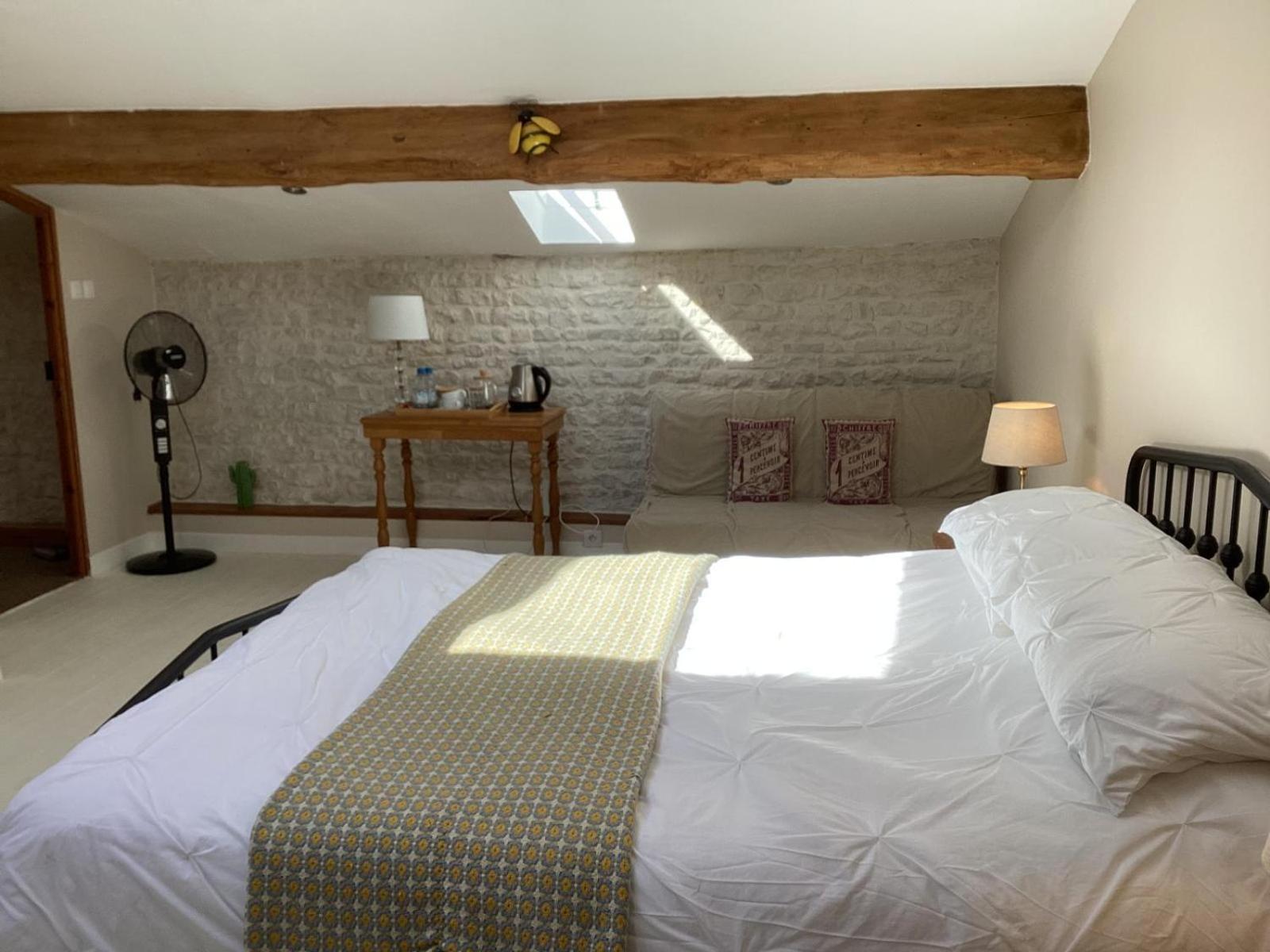 Bed and Breakfast La Ruche Paizay-Naudouin-Embourie Exterior foto